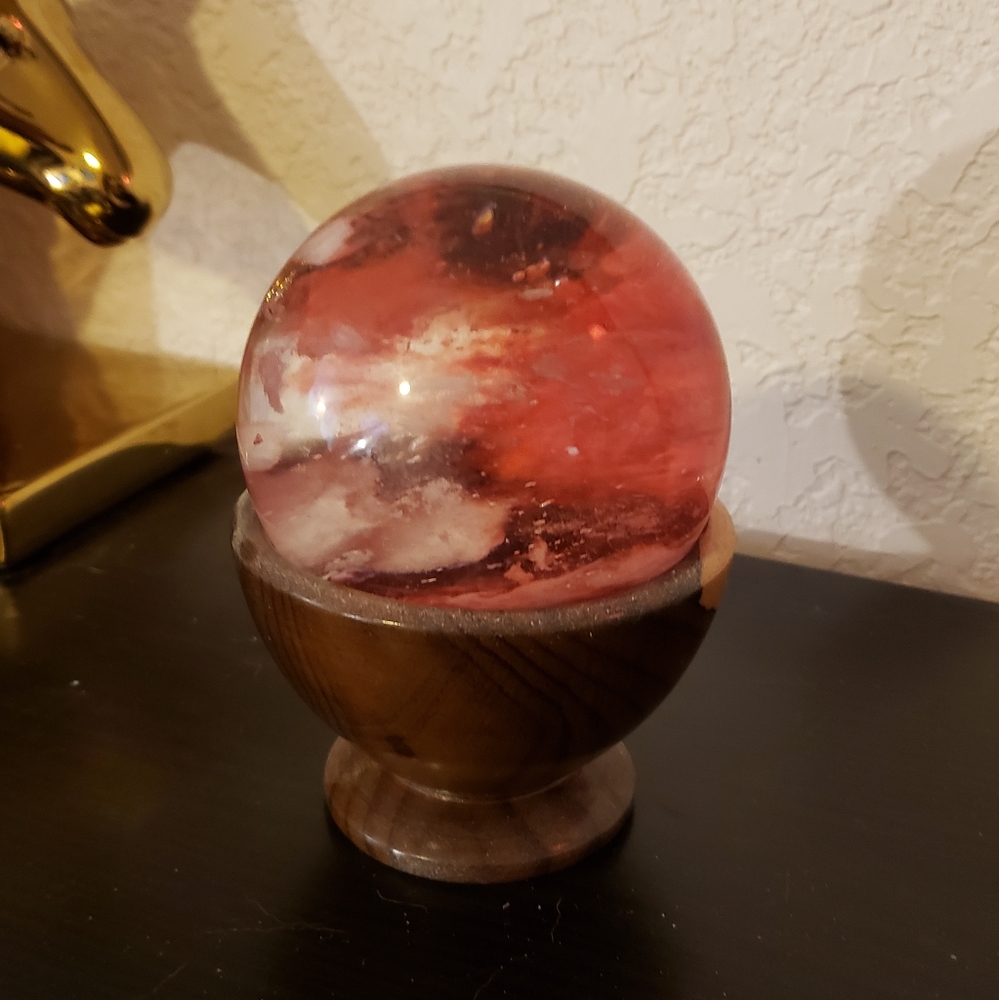Quartz Crystal Ball (Cloudy Red)